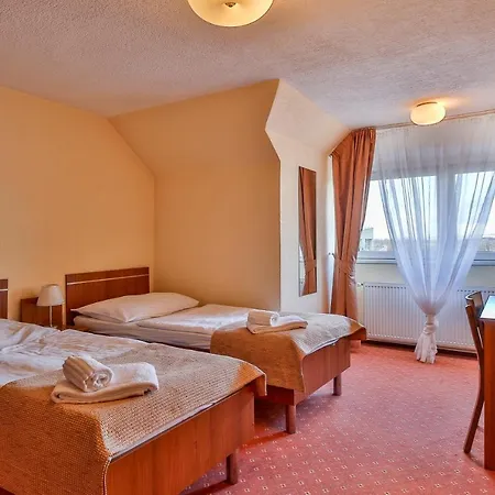 Hotel Tabor 3*