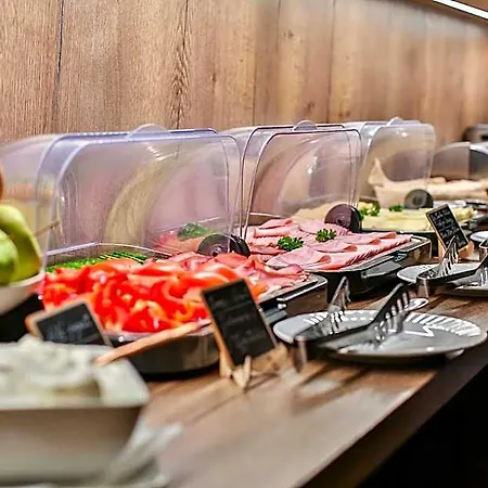 Otel Hotel Tabor