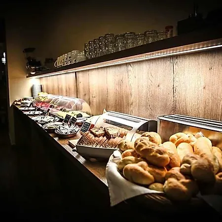 Otel Hotel Tabor